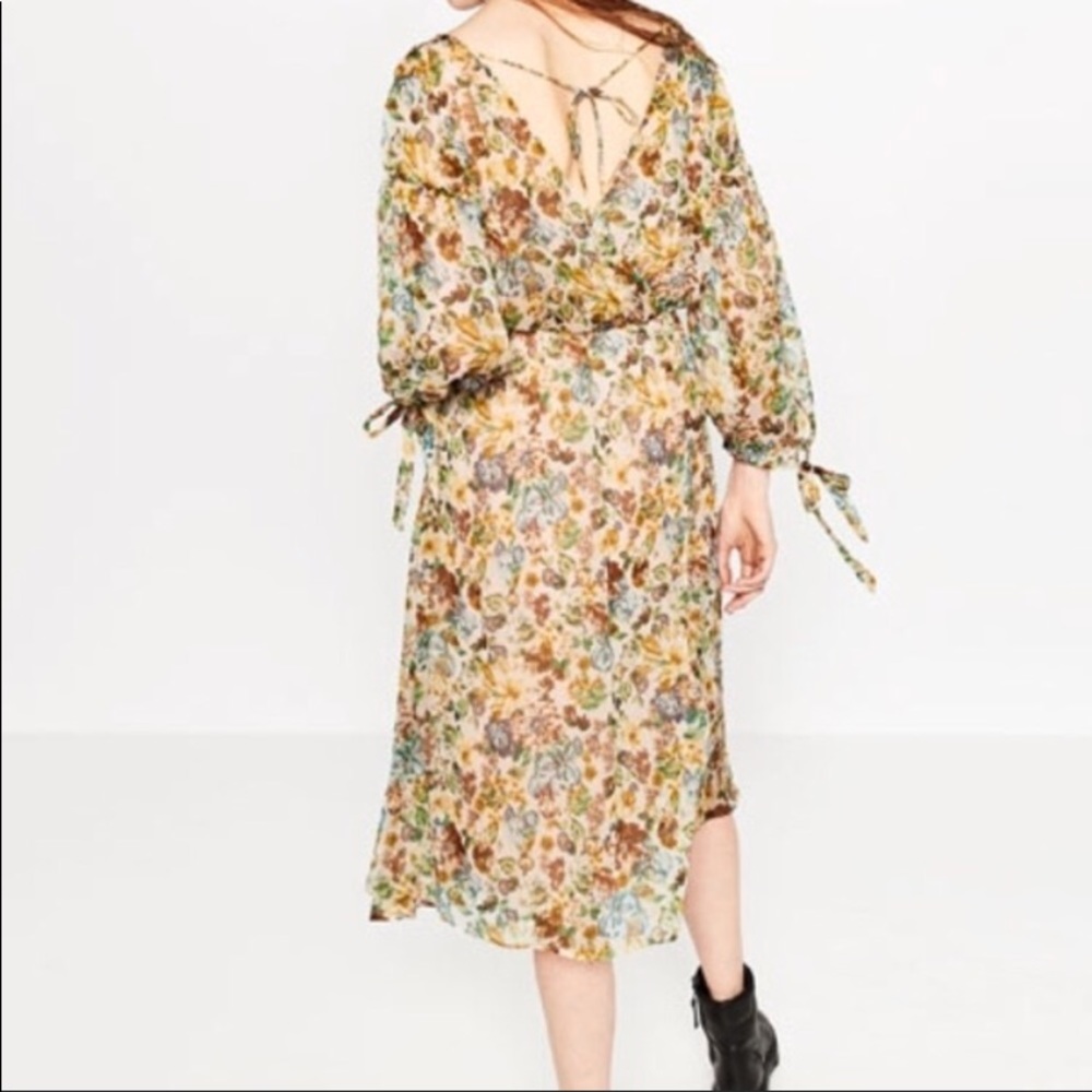 NWT ZARA SMALL CREPE FLORAL DRESS WITH LINER - Picture 2 of 6